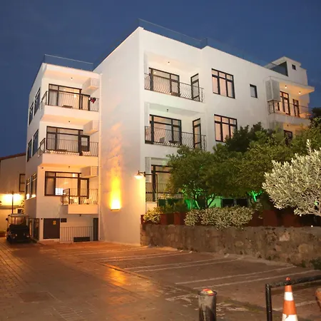 Accommodatie bij particulieren Gorgeous Flat Near Hadrian's Gate *